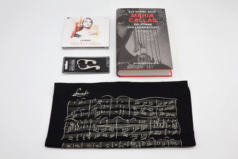 964191_NB_Musik-Bundle_LaDivina_BM_03.jpg