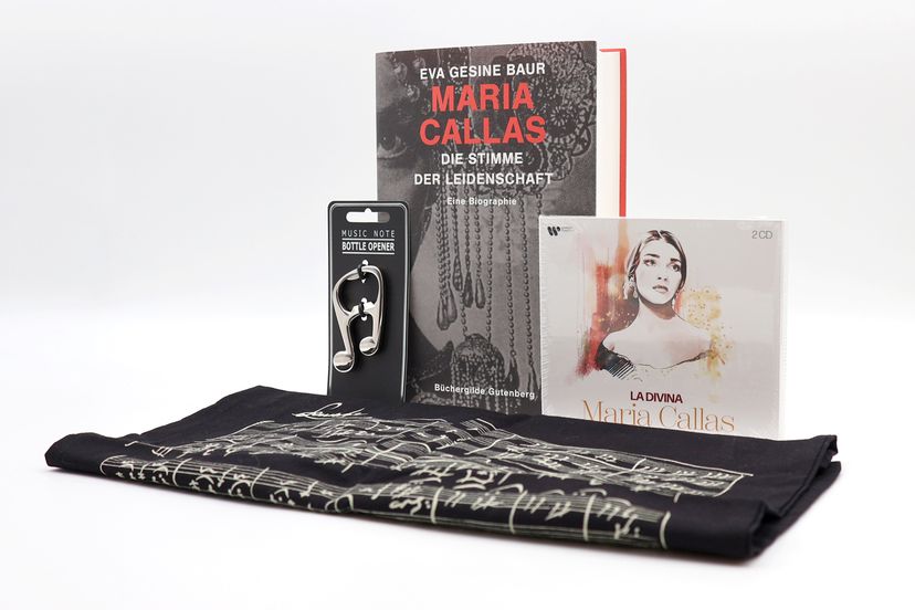 964191_NB_Musik-Bundle_LaDivina_FR_01.jpg